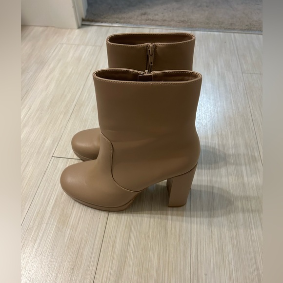 Like New JF Nude Block Heel Boots - Picture 2 of 10
